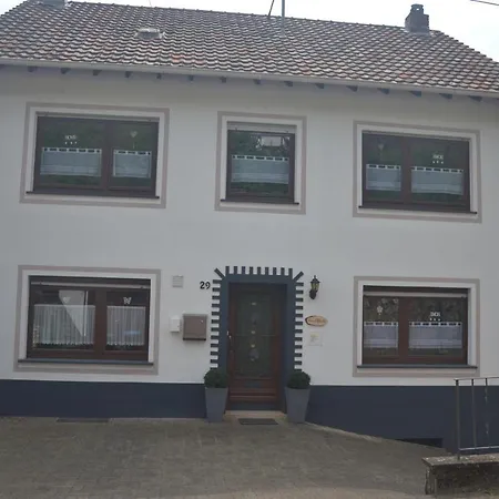 Haus Eifelruhe * Birresborn