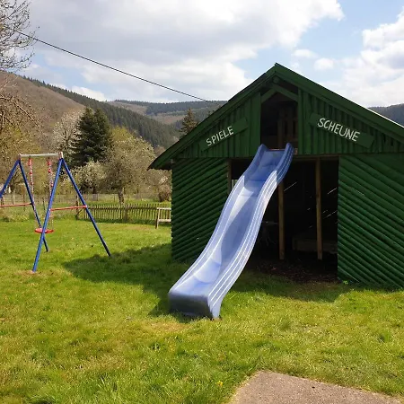 Nyaraló Haus Eifelruhe *